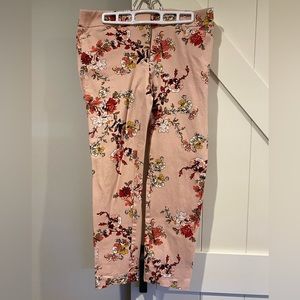 New York and Co cropped pants